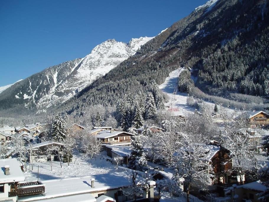 Periades, Central Chamonix Apt Esterno foto